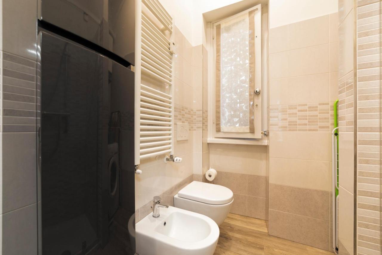 A Due Passi Da Piazza Firenze Apartment Milaan Buitenkant foto